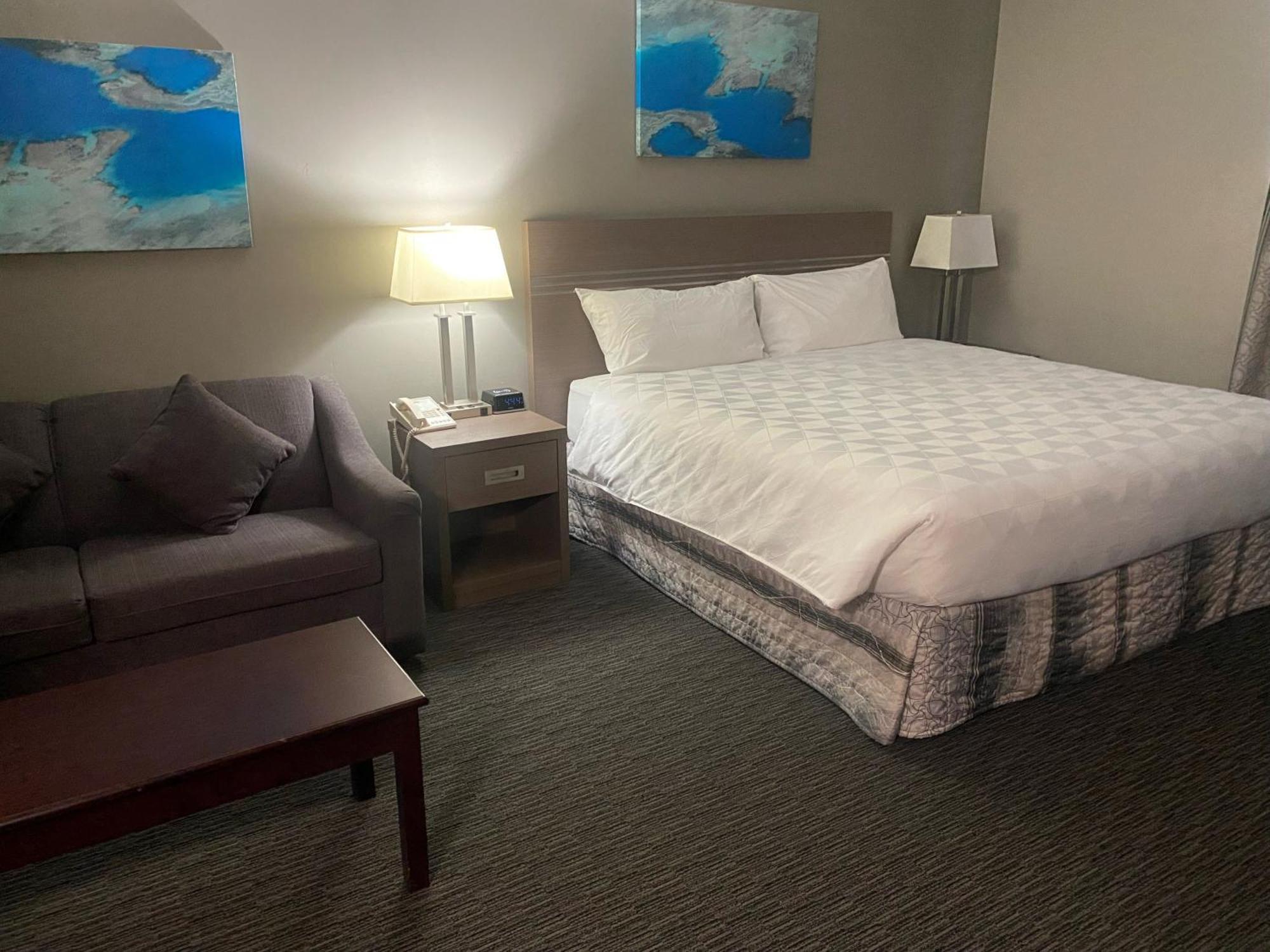 Travelodge By Wyndham Grande Prairie Exterior foto