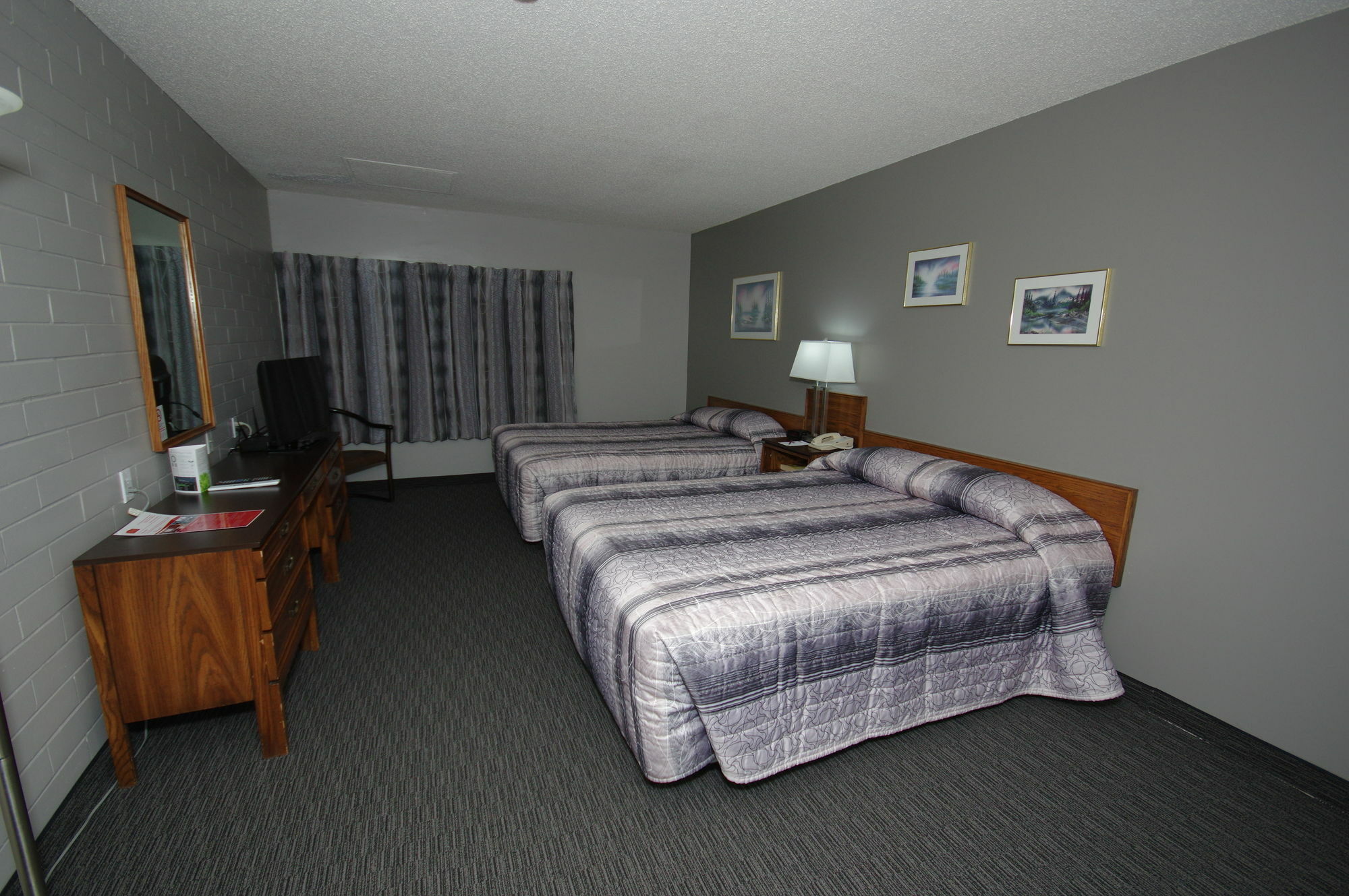 Travelodge By Wyndham Grande Prairie Exterior foto