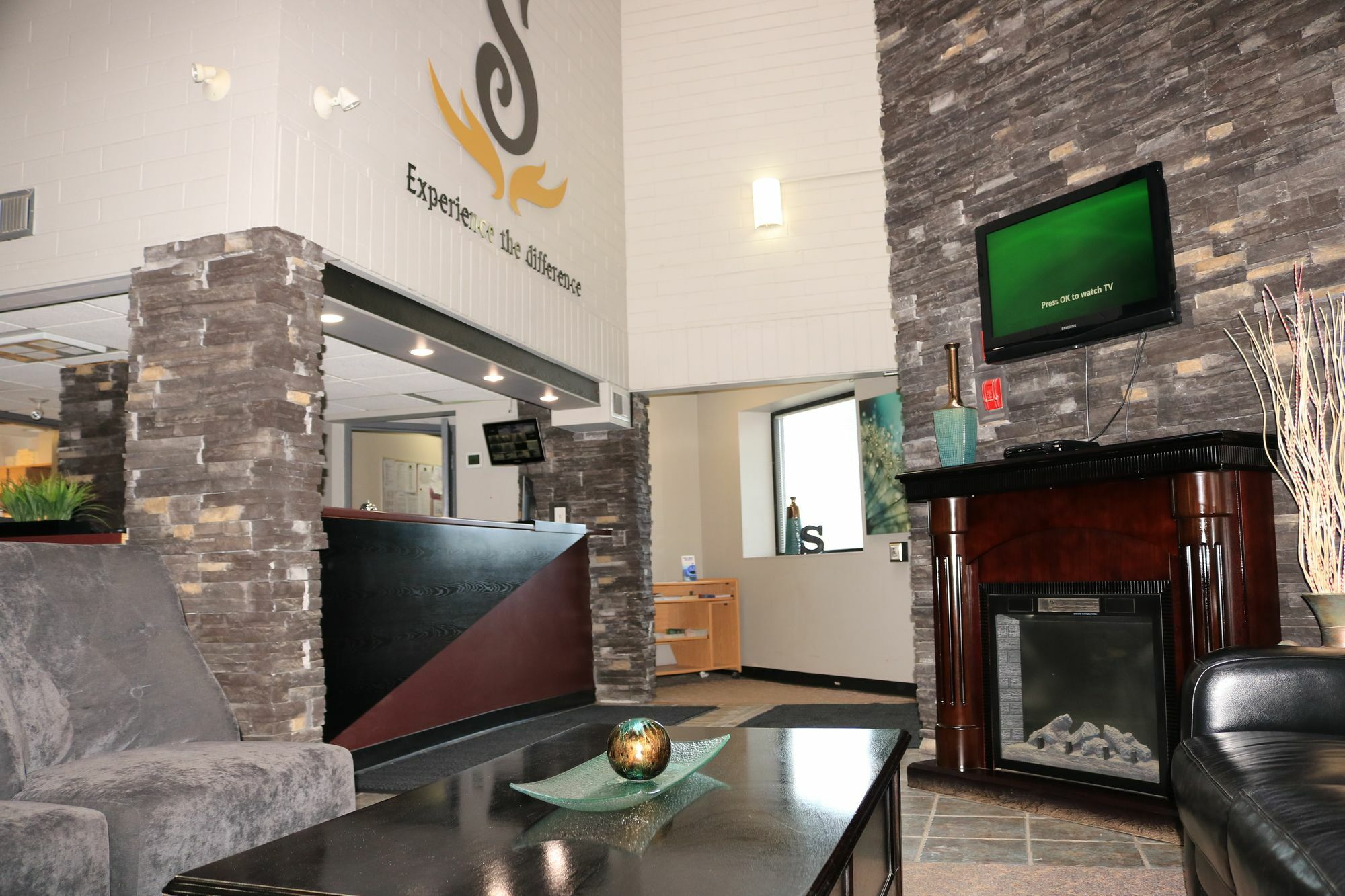 Travelodge By Wyndham Grande Prairie Exterior foto