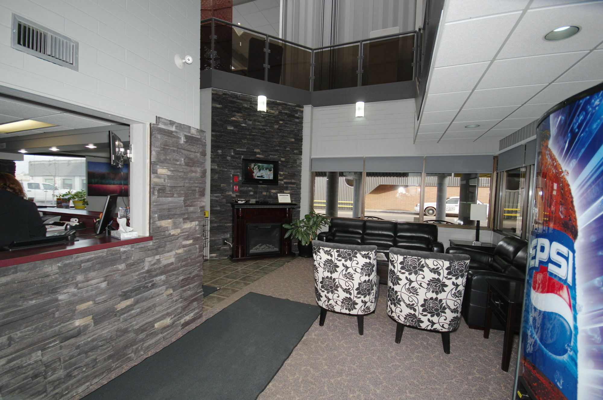Travelodge By Wyndham Grande Prairie Exterior foto